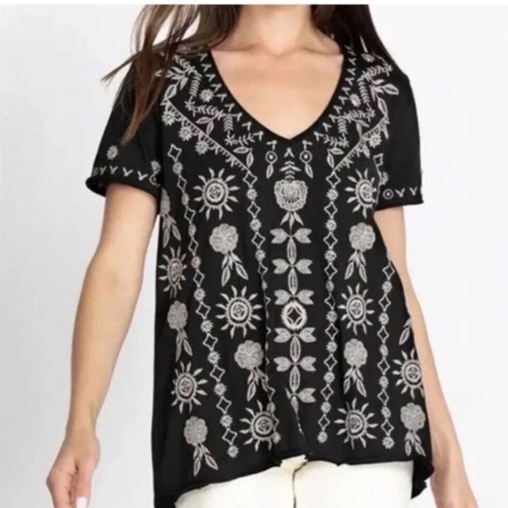 JOHNNY WAS Makana embroidered tee Size 3X